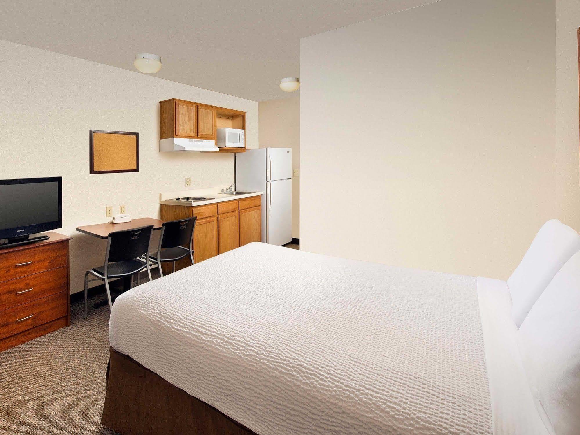 Extended Stay America Select Suites - Форт Майерс Экстерьер фото